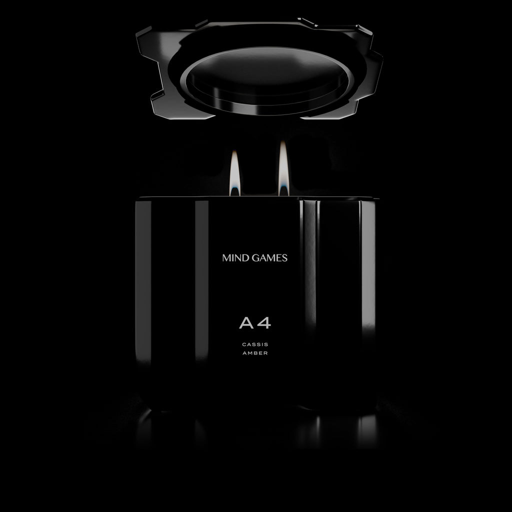 A4 Cassis Amber 10 oz Luxury Candle